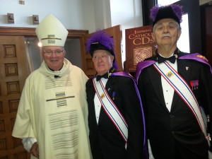Bishop Lynch with KofC after Mass at Christ the King Catholic Church